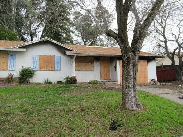 7038 Thomas Dr photo 1