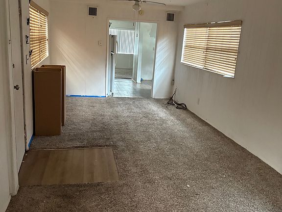 3rd image of 2490 17th Ave S