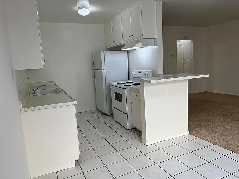 15411 S Western Ave #A — Photo 7