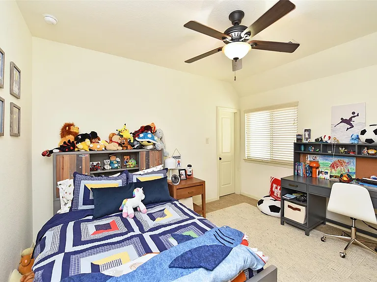 13117 Stoneleigh Terrace Dr — Photo 33