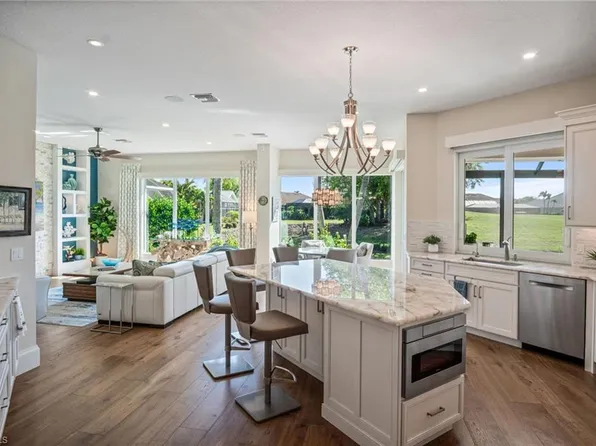 28367 Del Lago WAY, BONITA SPRINGS, FL 34135