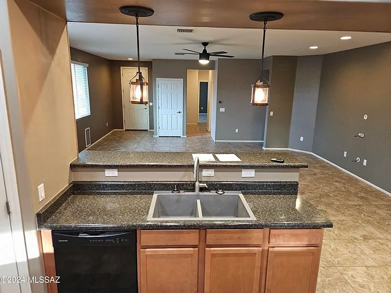 6652 W Fishermans Dr — Photo 8