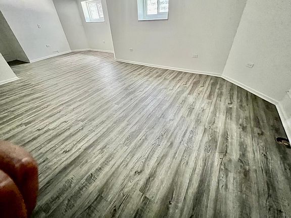 2nd image of 5114 W Pensacola Ave