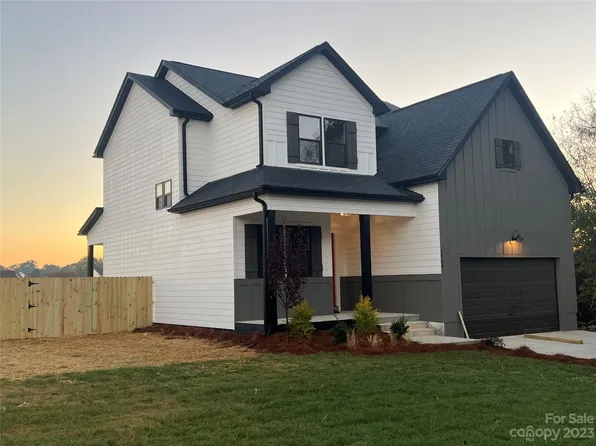 2508 Ivy Run St, Indian Trail, NC 28079