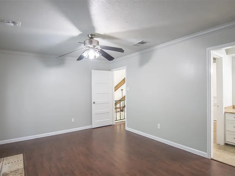 3406 Deerwood Ln — Photo 37