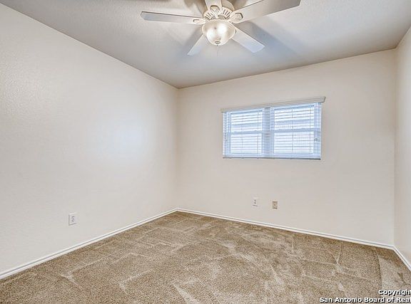 5th image of 8027 Ferndale Oaks