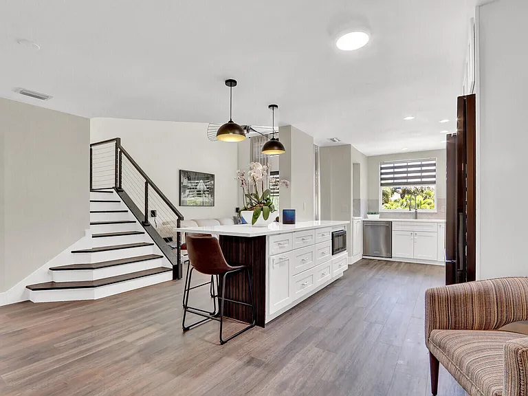 1506 Mizzenmast Way — Photo 10