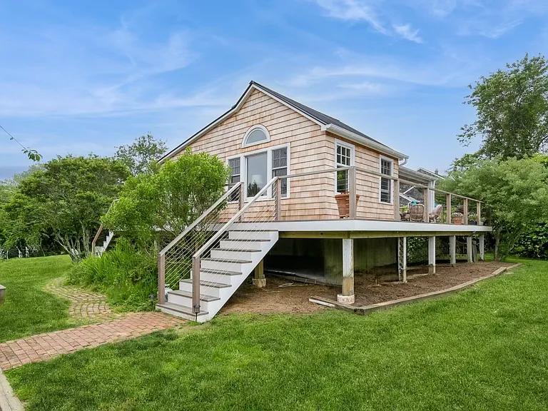17 S Geneva Ct — Photo 1