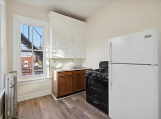 232 N 6th St #2R, Reading, PA 19601