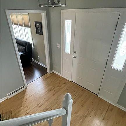 5th image of 529 Elm Dr