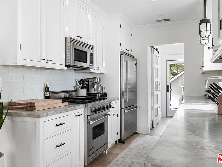 1617 N Vista St — Photo 18