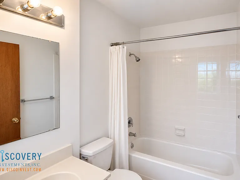 26 Sylvan Way — Photo 15