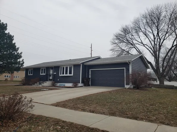 1201 N Capital St, Mitchell, SD 57301