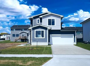 2915 Osprey St, Norwalk, IA 50211