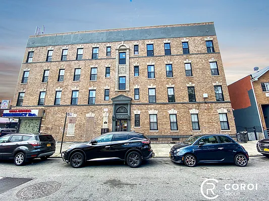 Rented by Coroi Corp | media 8