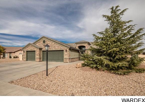 1st image of 4291 E New Mexico St