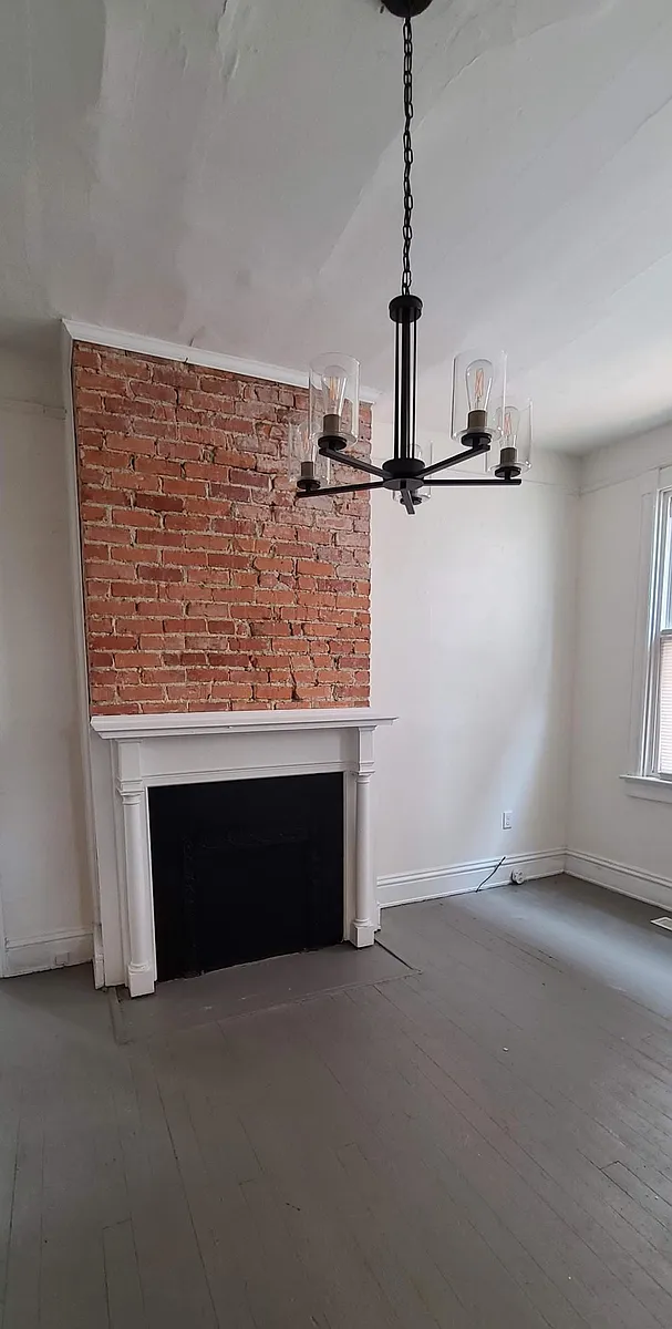 Building Photo - 1202 E Brookland Park Blvd #A