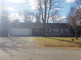 109 Riverview Dr, Anderson, MO 64831