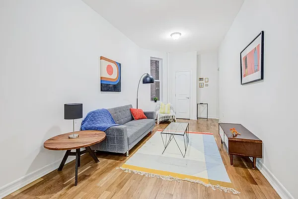 Rented by Compass | media 1