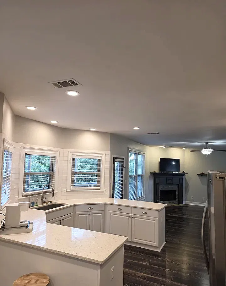 4 bed, 2.5 bath, 2198 sqft, $2,495 — Photo 4
