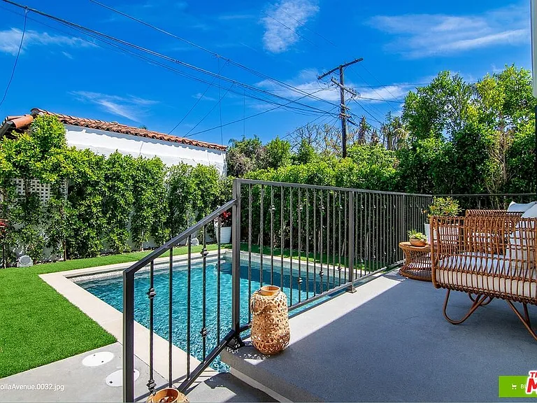 100 S La Jolla Ave — Photo 27