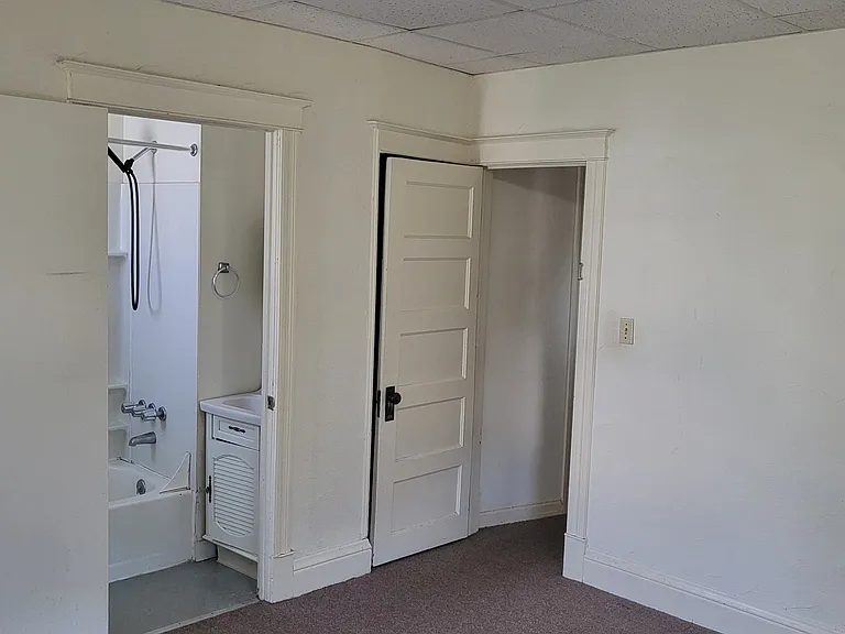 160 Main St #3 — Photo 14