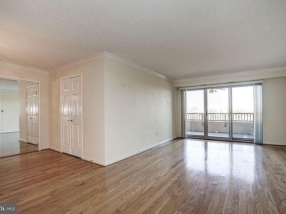 3rd image of 2121 Jamieson Ave Unit 1501