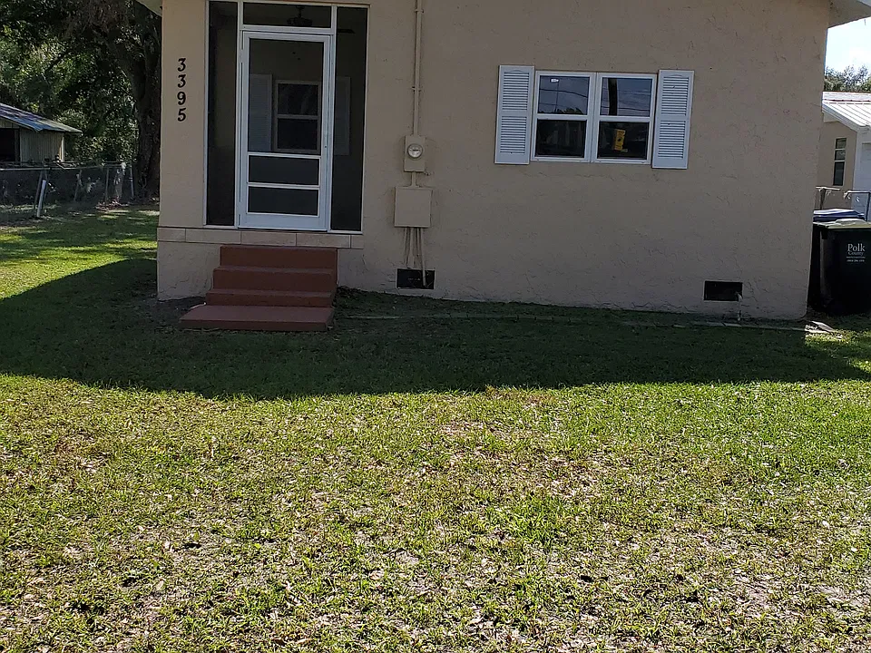 3395 Old Dixie Hwy
