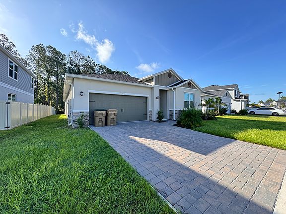 2nd image of 2856 Sanctuary Dr