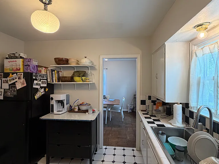5936 Ralston Ave — Photo 4