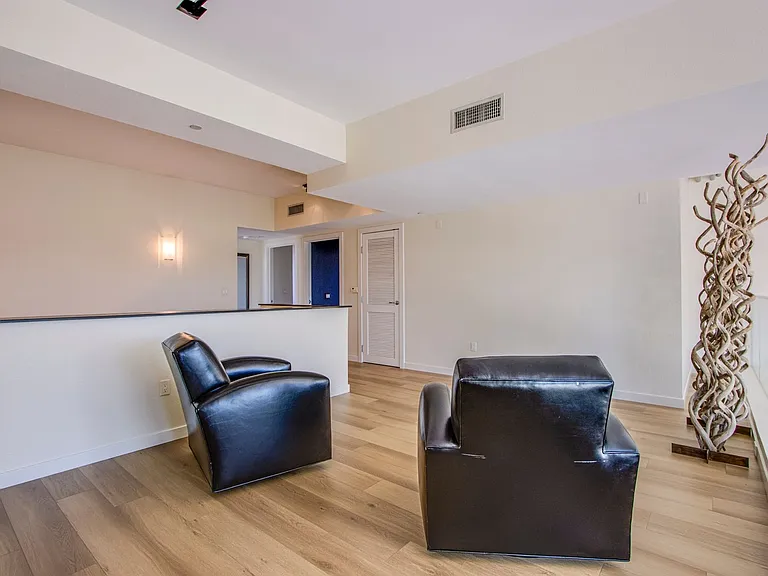 360 E Desert Inn Rd #1008 — Photo 34