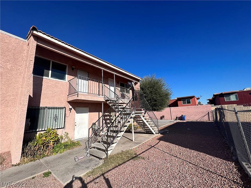 1st image of 3660 Ala Dr APT 4