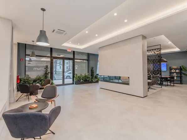 547 Martin Luther King Drive image 7 of 11