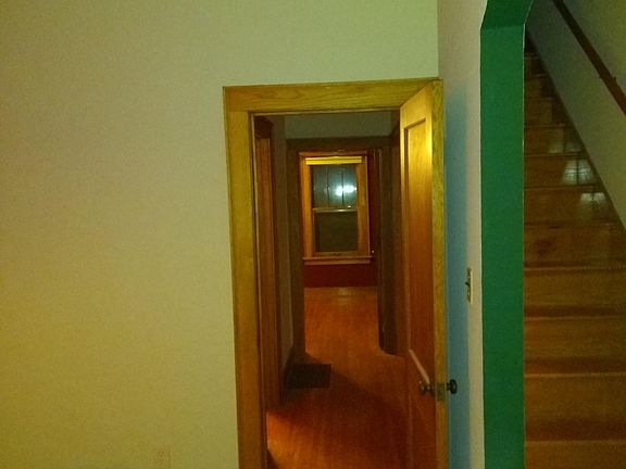 2nd image of 227 W 11th Ave