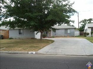 1262 W Kildare St, Lancaster, CA