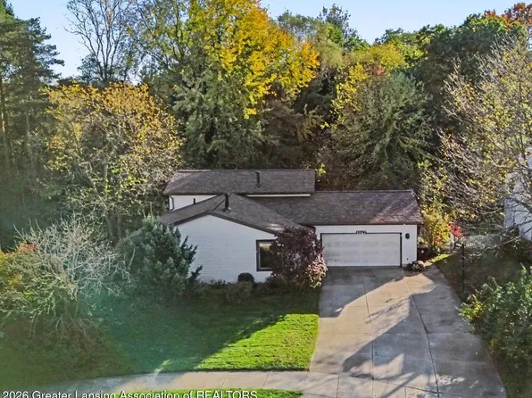 1927 Wilder St, Haslett, MI 48840