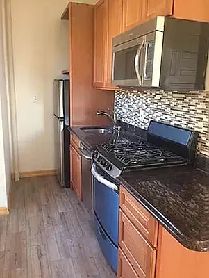 Rented by Limestone Realty Bklyn, LLC | media 11