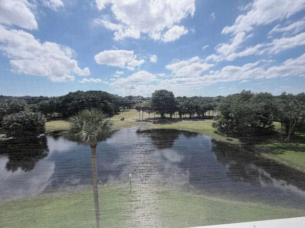3510 Oaks Way #502, Pompano Beach, FL 33069