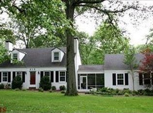 215 Austin Pl, Saint Louis, MO