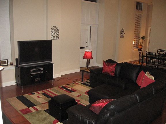 4th image of 1515 Lafayette Ave Unit 313