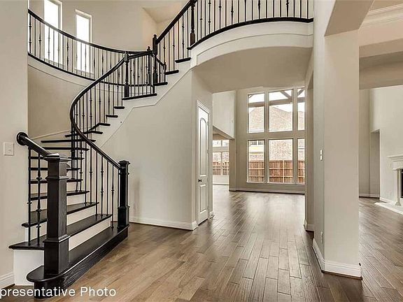 2nd image of 14289 Esplanada Dr