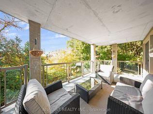 245 Pine Grove Rd #107, Vaughan, ON L4L2H7