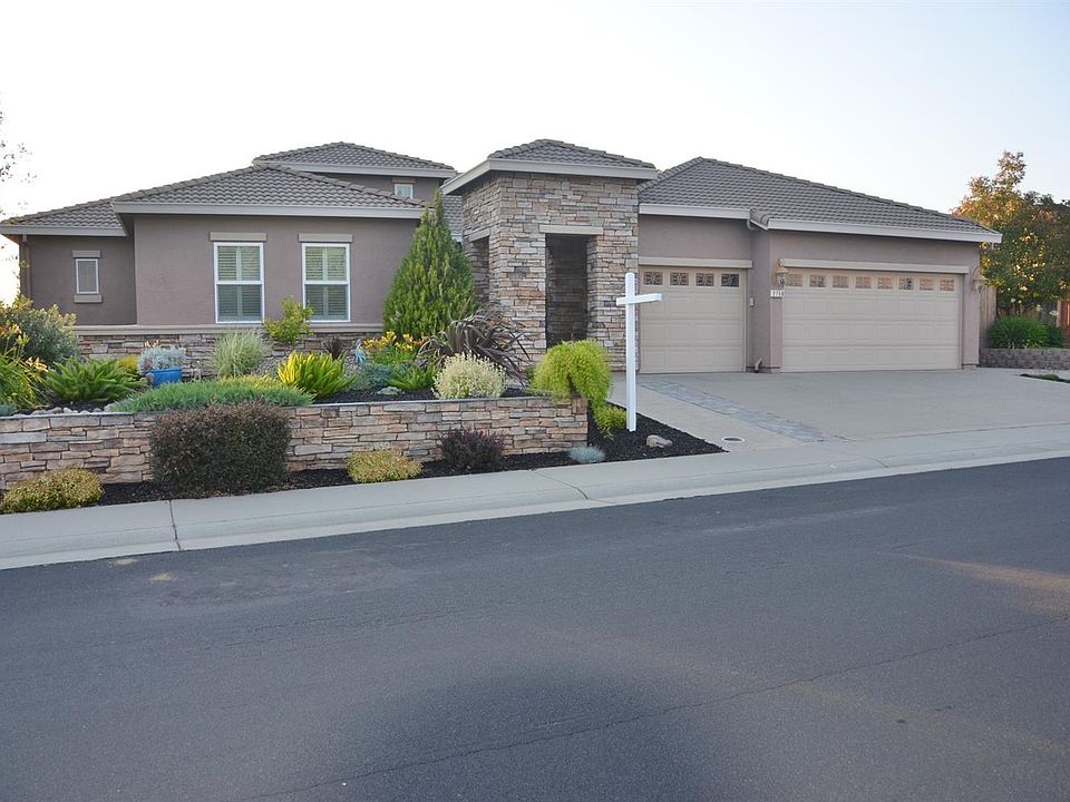 1st image of 2759 Milstead Way