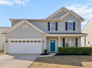 112 Touvelle Ct, Holly Springs, NC 27540