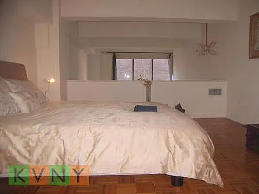 Sold by KVNY Soho | media 47