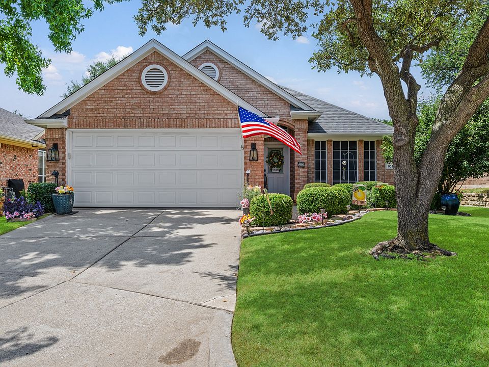 1st image of 1013 Harwood Ct