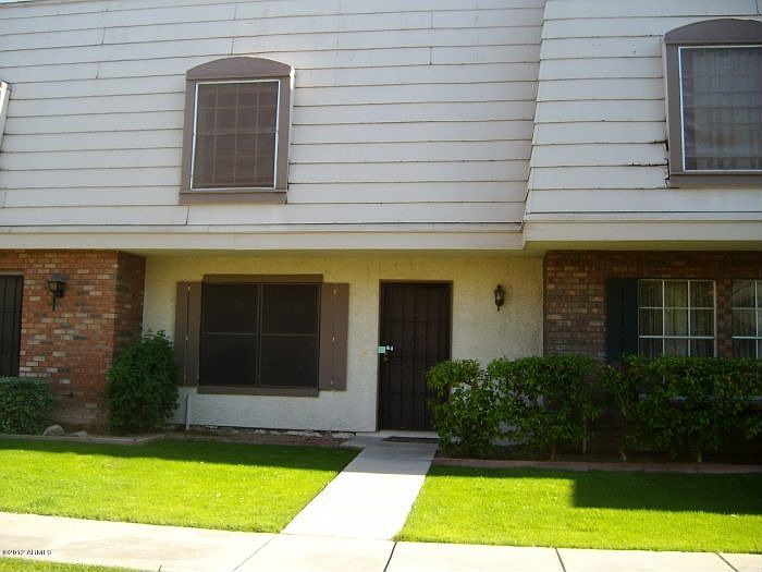 1st image of 906 E Shobe Dr