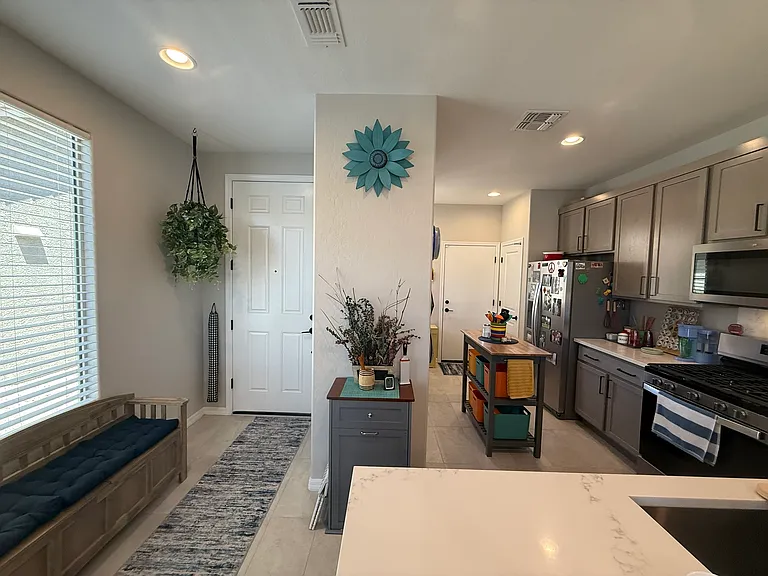 1386 Evening Breeze Ln — Photo 4