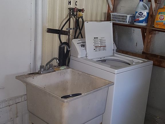 Outdoor Laundry Room