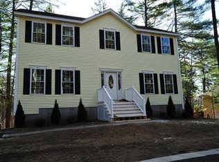 30 Fosters Pond Rd, Andover, MA 01810